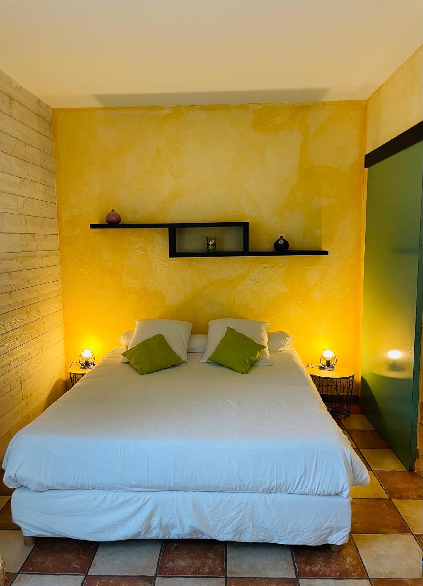 L'Etape Provencale Bed and Breakfast Cabriès Εξωτερικό φωτογραφία