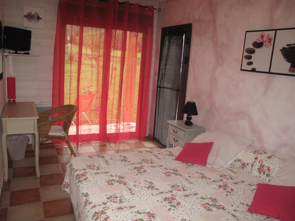 L'Etape Provencale Bed and Breakfast Cabriès Δωμάτιο φωτογραφία